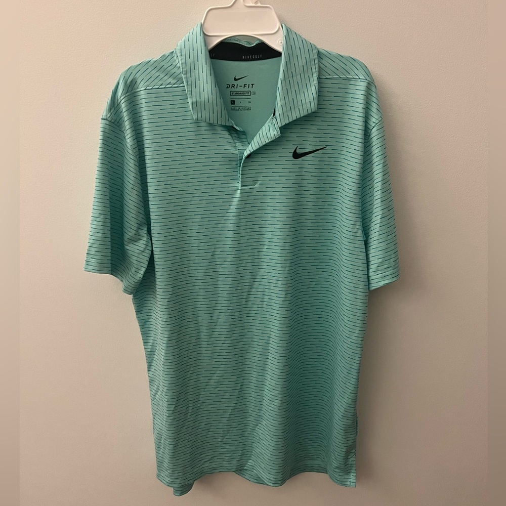 Nike Men’s Dri-Fit Golf Polo
Size Small